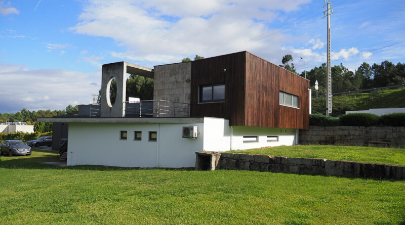 Exploring Vinho Verde: Quinta de Santiago